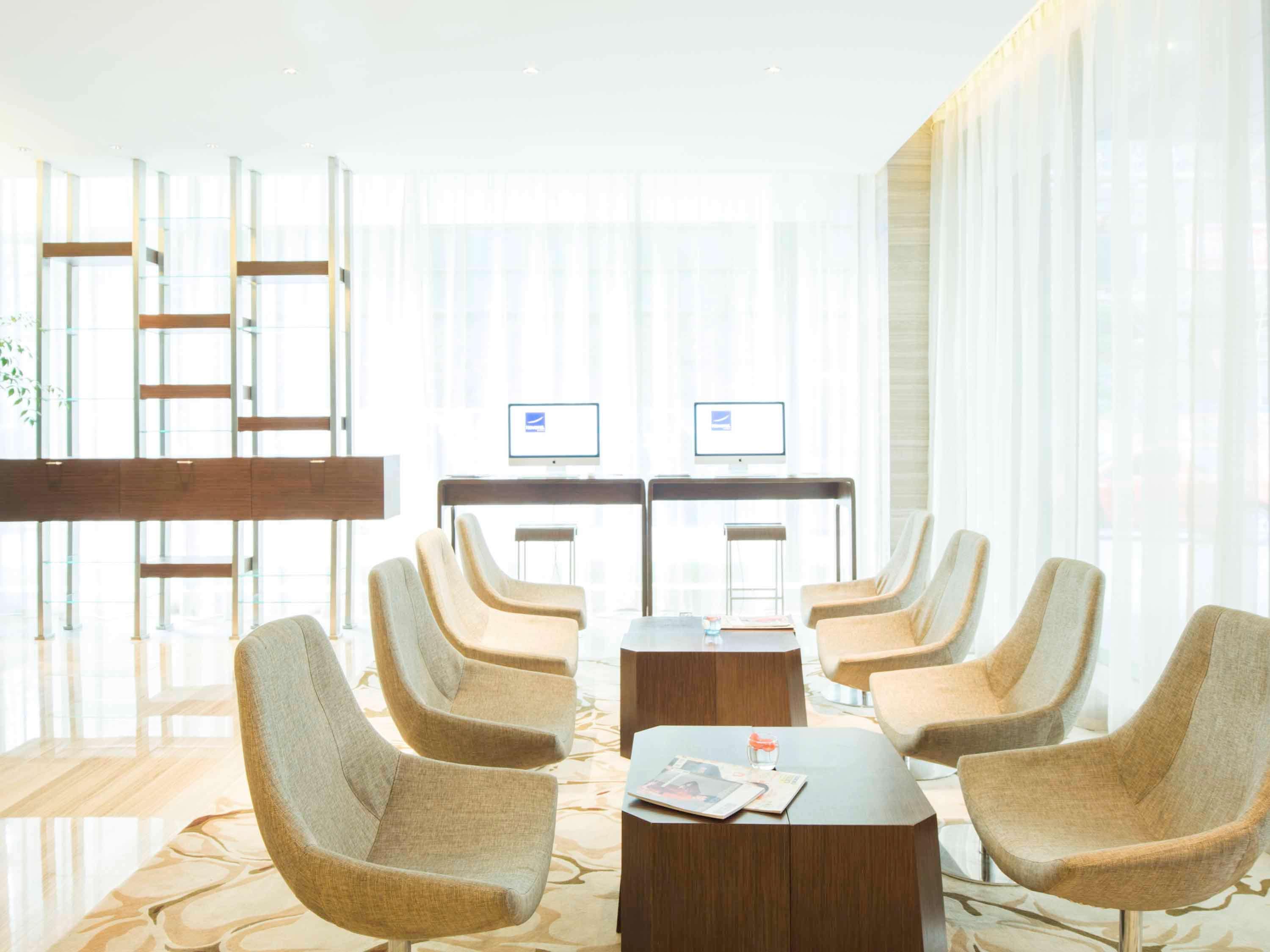 Novotel Nanjing Central Dış mekan fotoğraf
